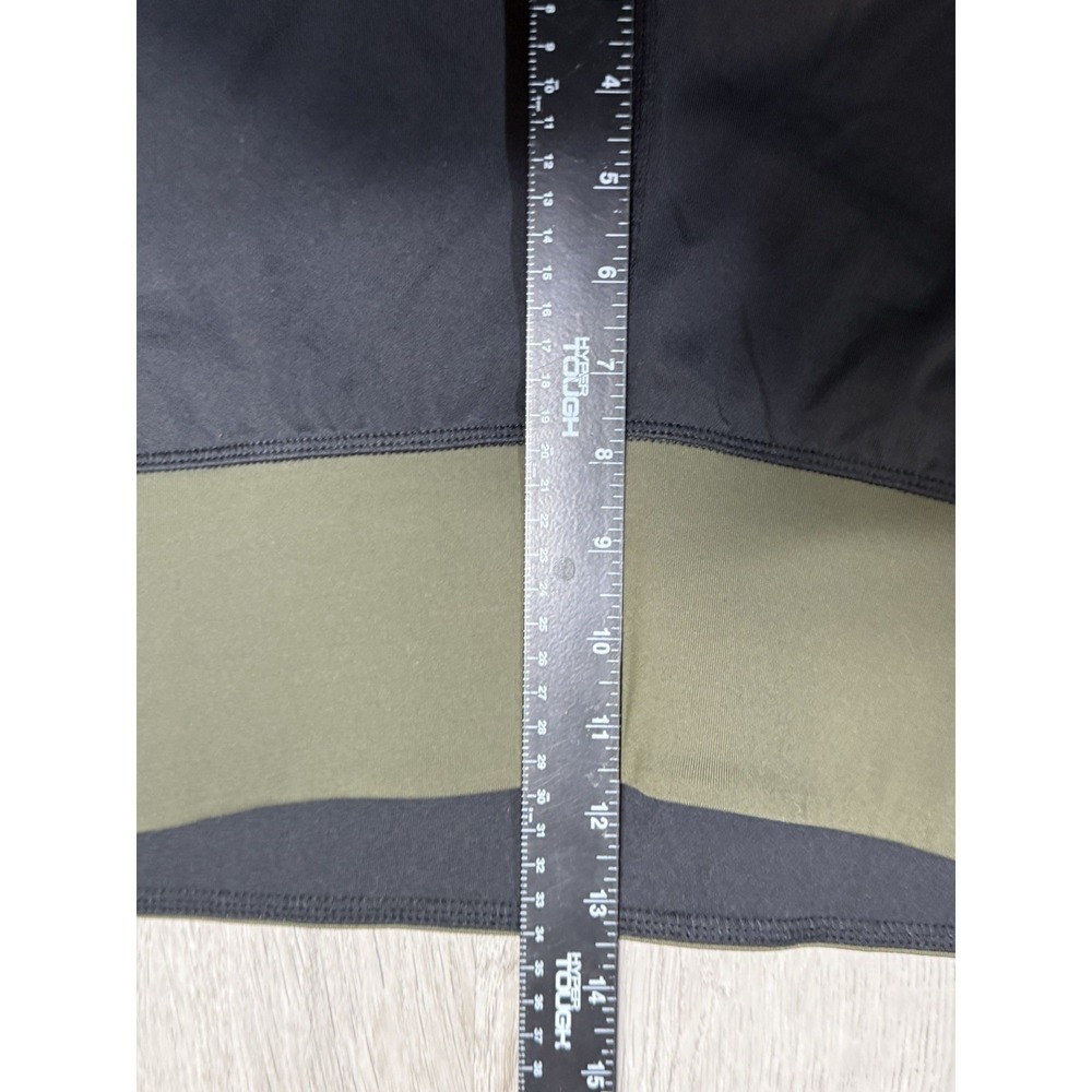 Livi Lane Bryant Athletic Leggings Wicking Capri Black Green Size 22/24 NWT - Picture 7 of 11